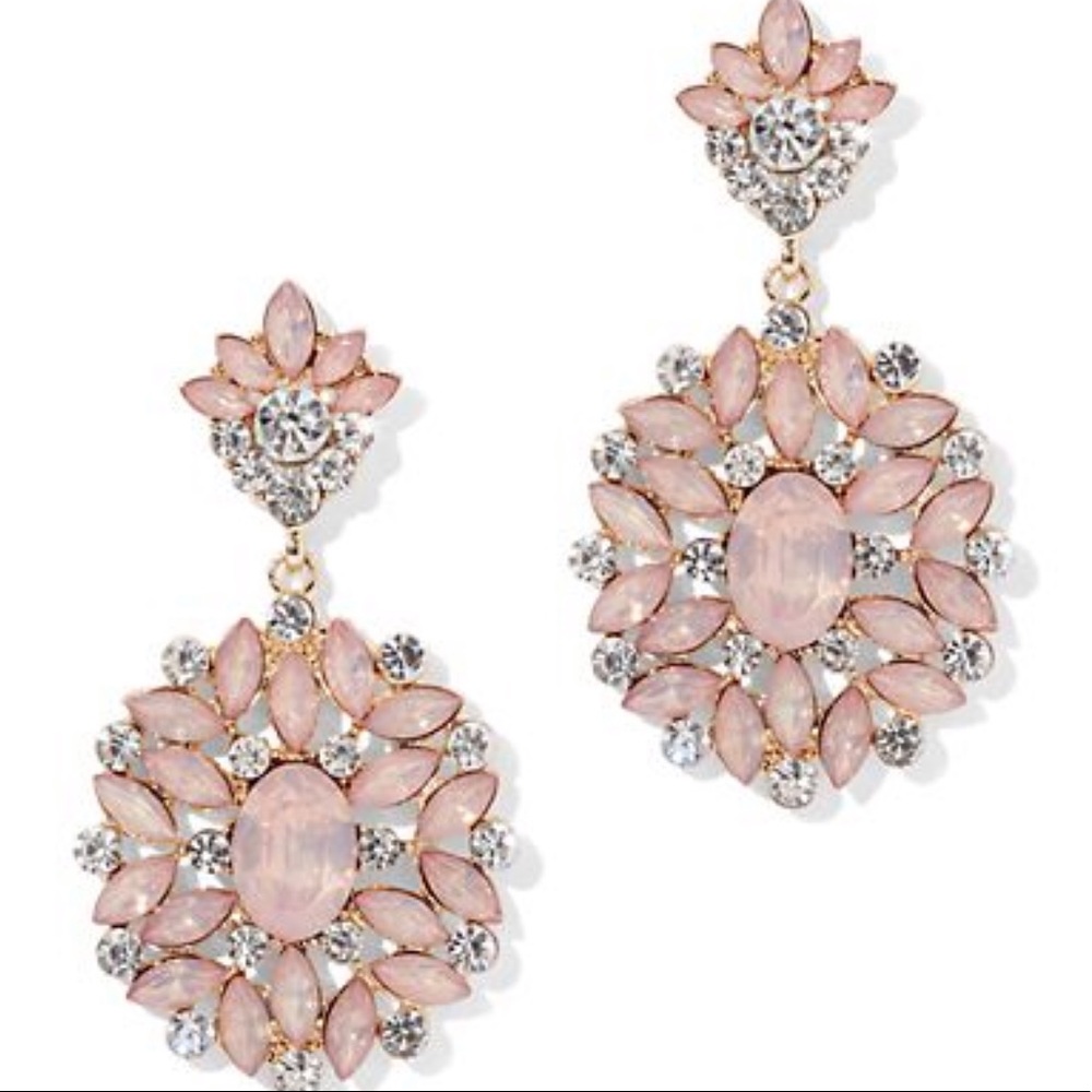 ❗️Last one❗️Blush statement drop earrings - Picture 2 of 3
